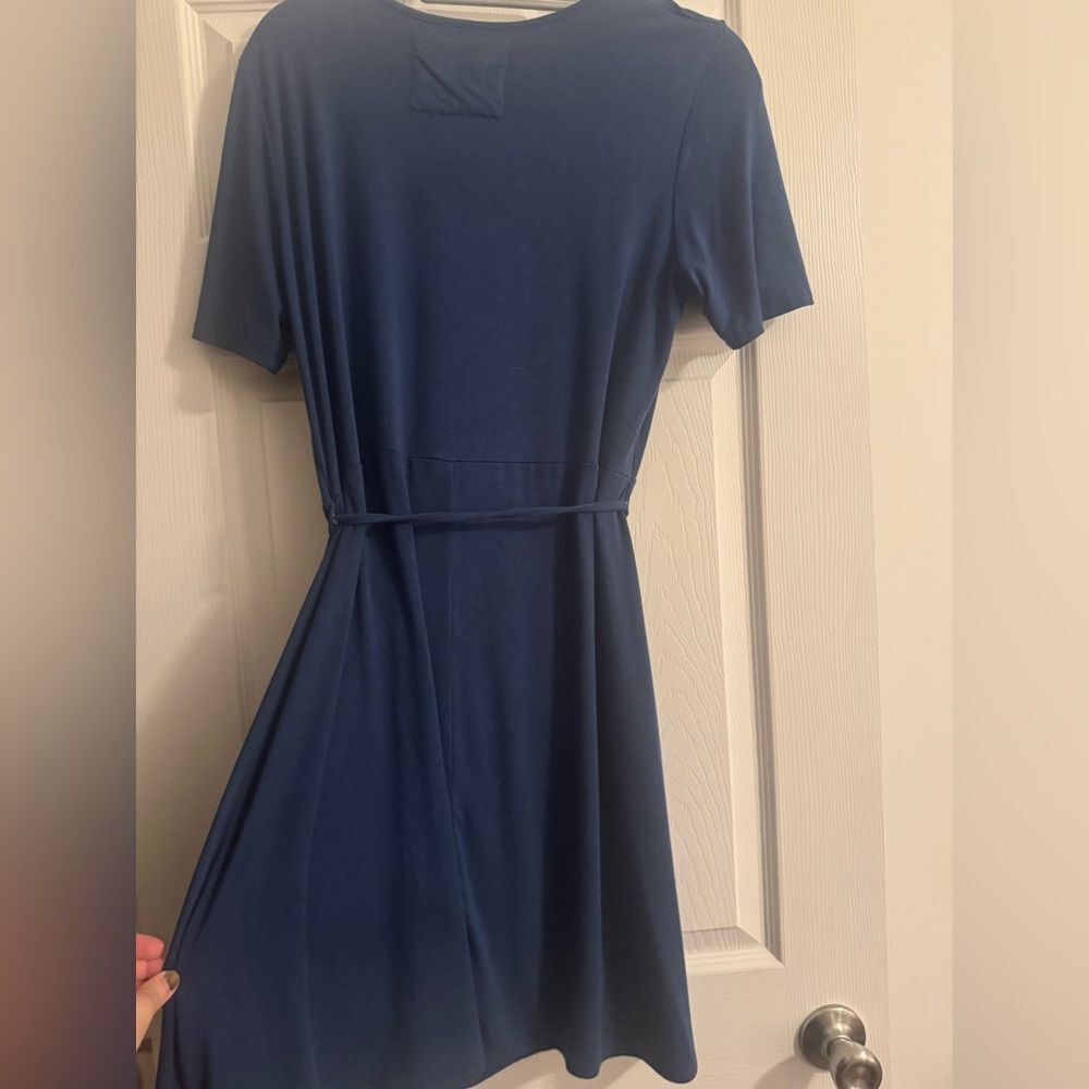Cupio Deep Navy Blue V Neck Wrap Dress Size Large L - Picture 2 of 4